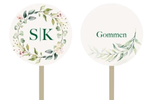 Nr. 03: Slikkepindedesign romantisk krans, initialer og navn